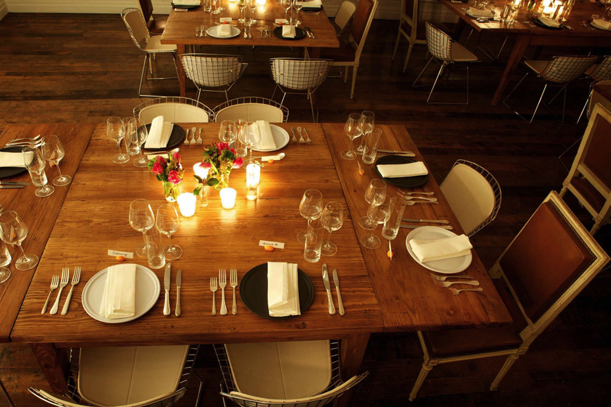  Anniversary  date ideas  in NYC for a romantic dinner  or fun 