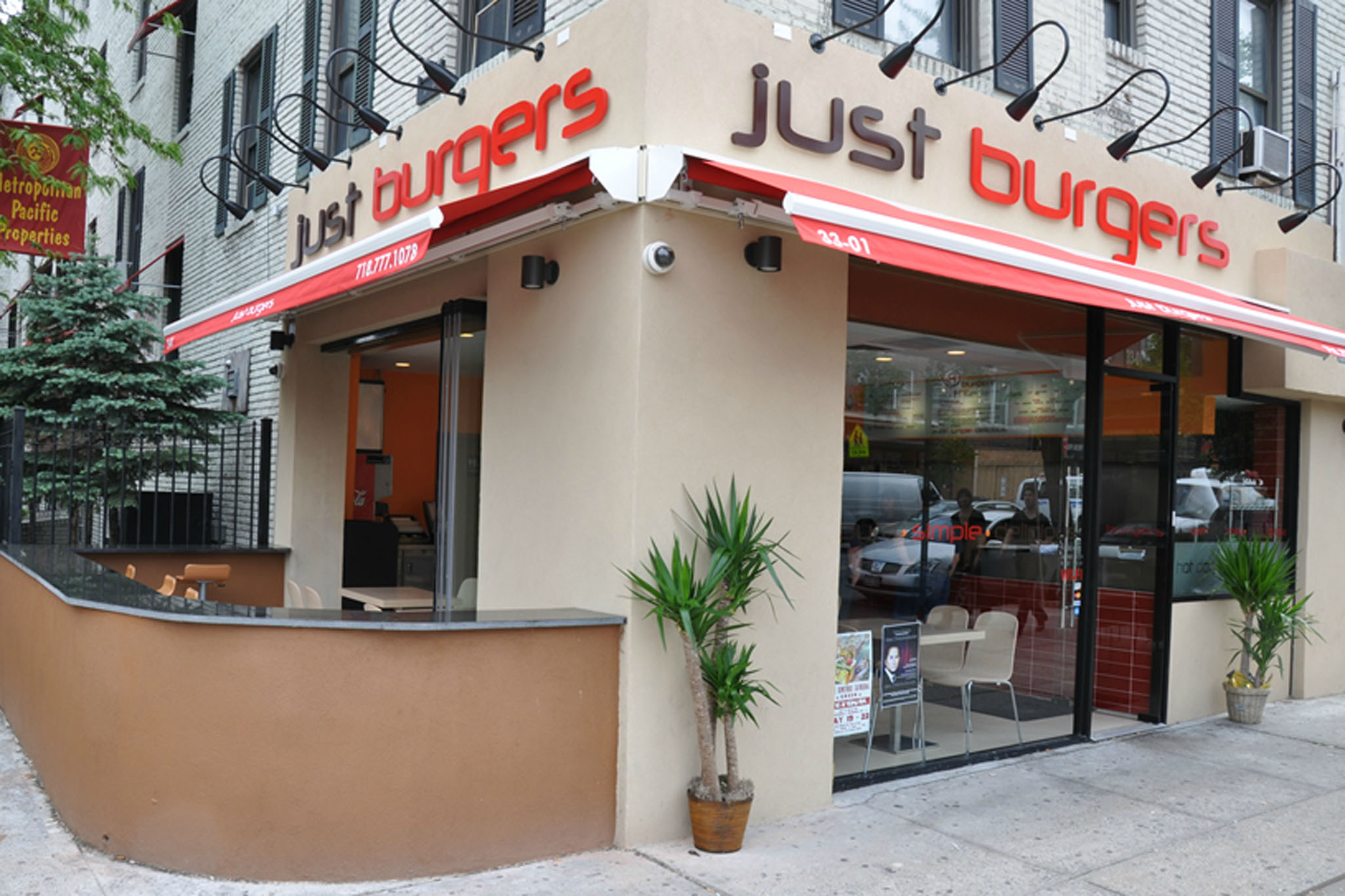 Amstel Light's 100 Best Burger Joints in NYC
