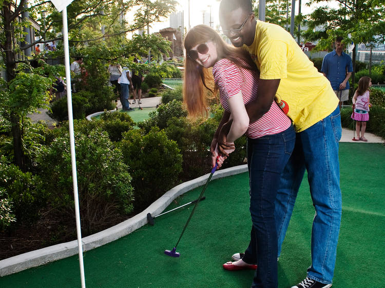 Play miniature golf on Pier 25