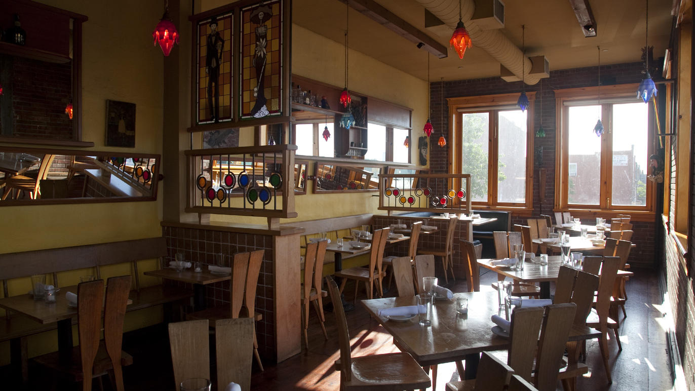 Alma Restaurants in Carroll Gardens, New York