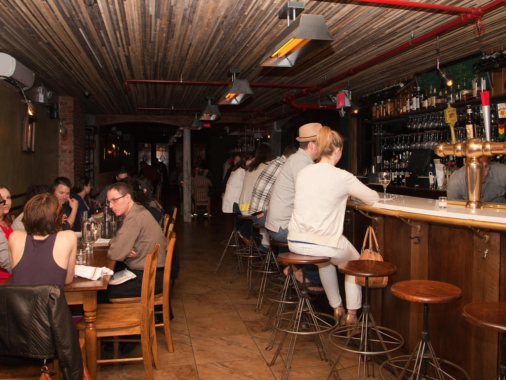 Long Island City bars near MoMA PS1 Where to go for summer drinks