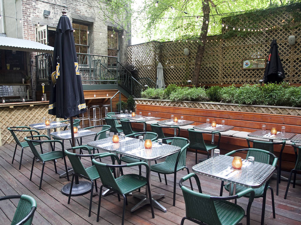 NYC's 26 best outdoor bars for drinks outside this season