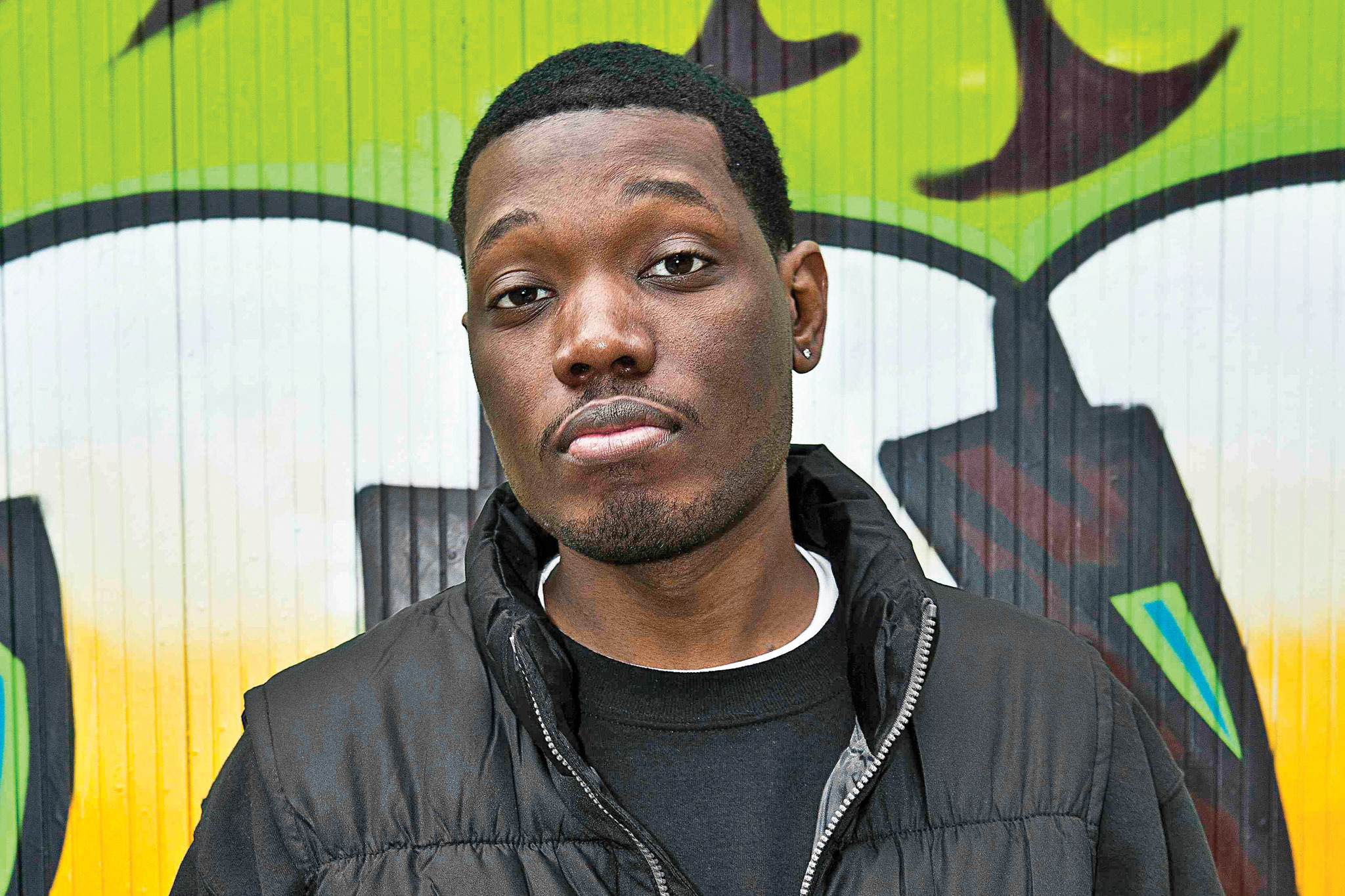 Michael Che 2019: dating, net worth, tattoos, smoking ...