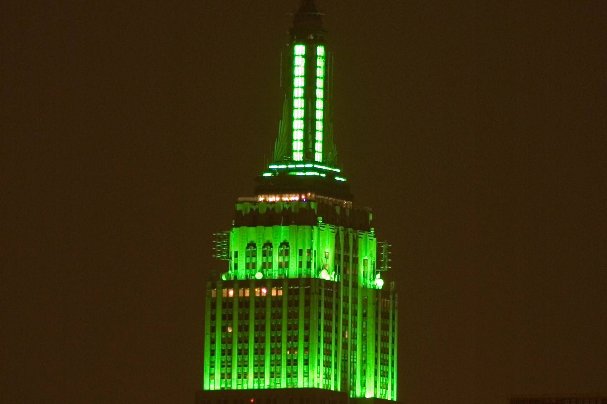 The Empire State Building colors