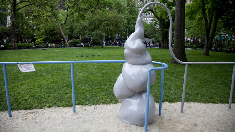 Outdoor public art in NYC 2012 (Photograph: Anna Simonak)