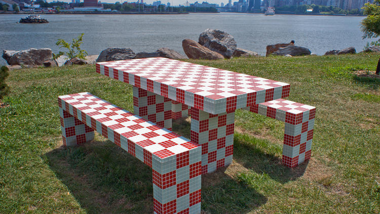 Outdoor public art in NYC 2012 (Photograph: Paul Wagtouicz)