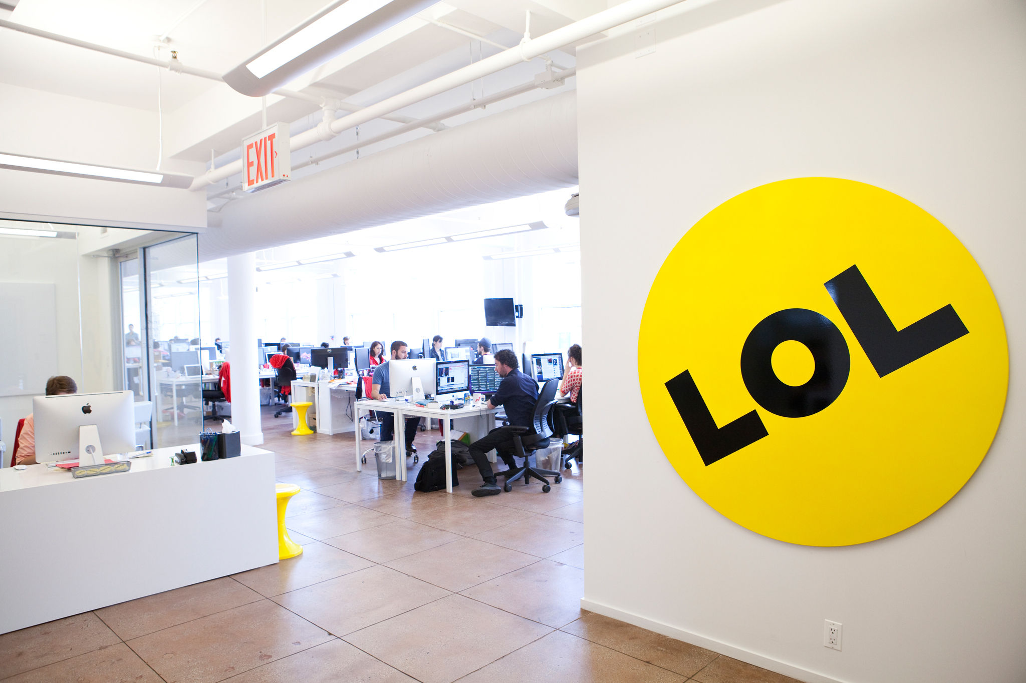 Cool NYC companies: Behind-the-scenes office tour of BuzzFeed