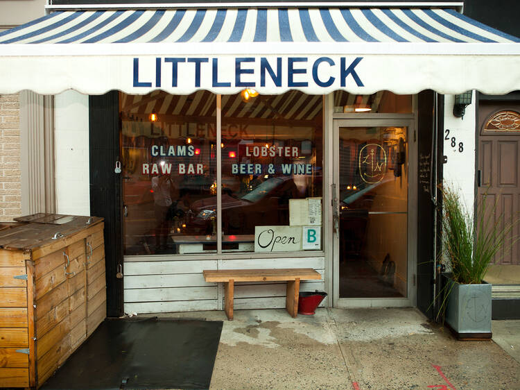 Behind the scenes at Brooklyn restaurant Littleneck