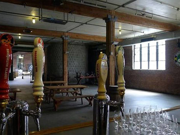Brooklyn Brewery Tasting Room Bars In Williamsburg New York