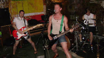 East River Bar | Bars in Williamsburg, New York