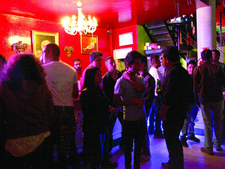 10 Best Gay Bars In Mexico City for an Unforgettable Night