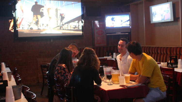 Blondies Sports Bar Bars In Upper West Side New York 4435