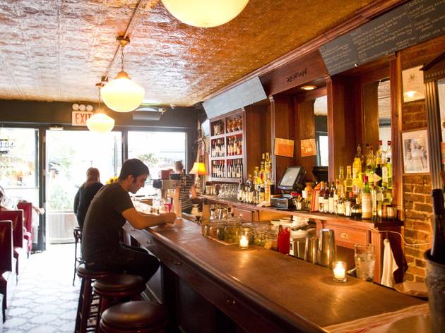 Sweetwater Tavern | Bars in Williamsburg, New York