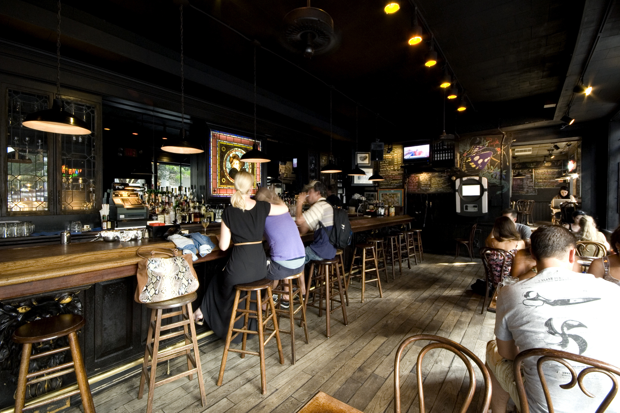 Broome Street Bar | Bars in Soho, New York