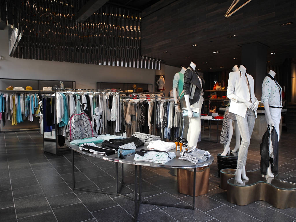 best dresses stores
