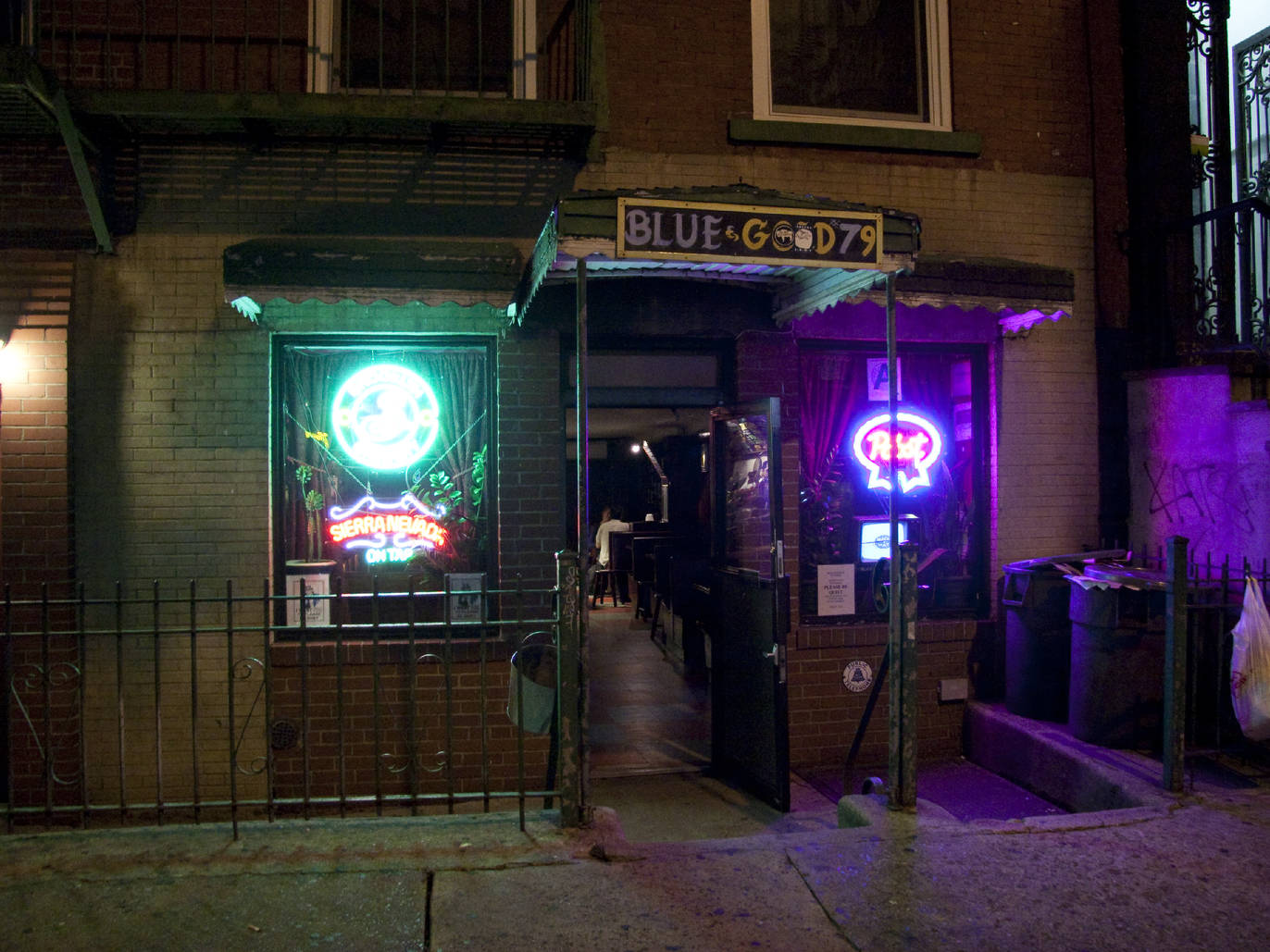 18 Best East Village Bars To Hit Up This Weekend