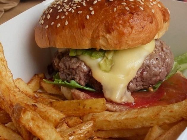 meilleures-adresses-pour-manger-des-burgers-en-californie-