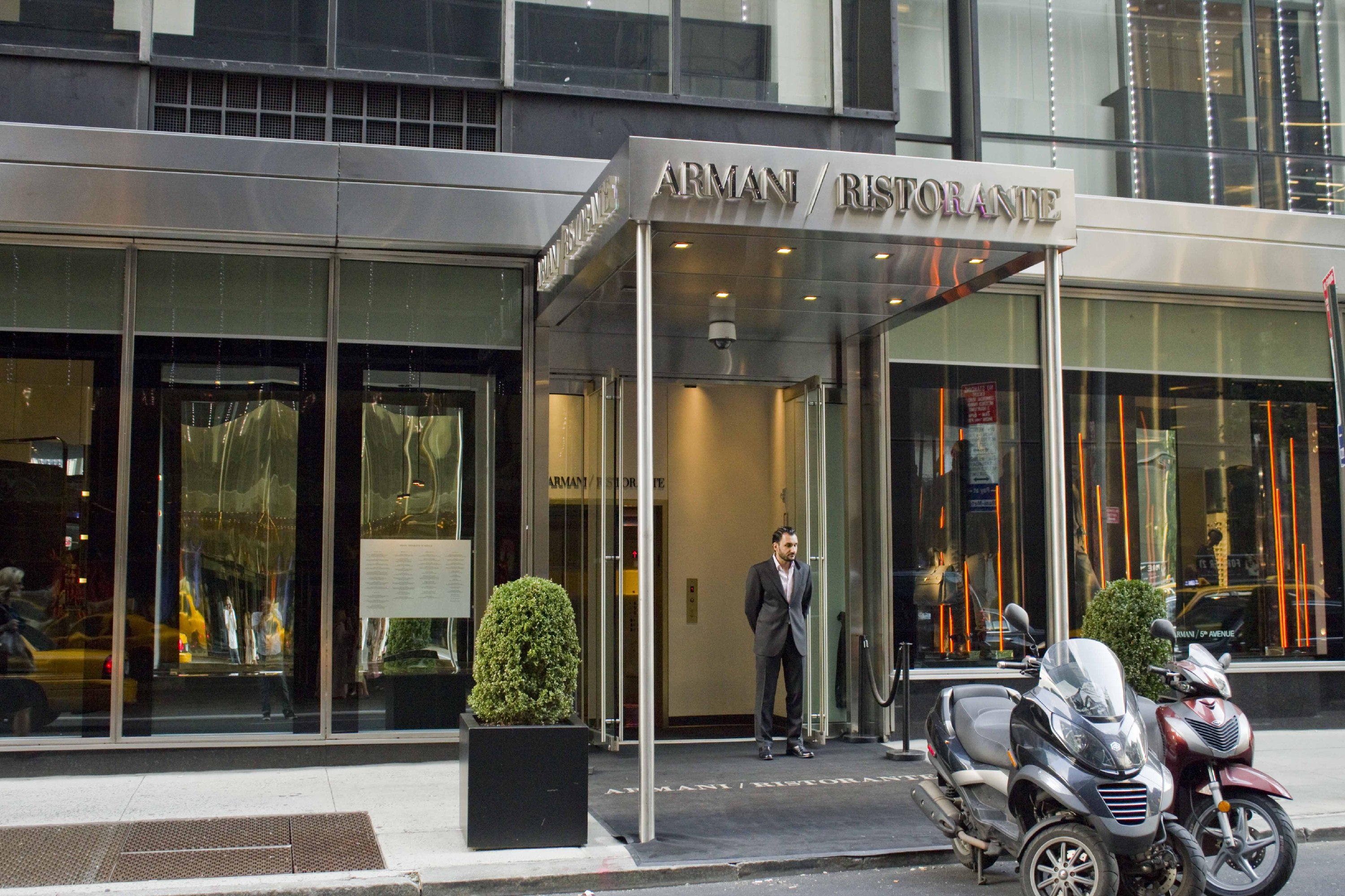 Armani Ristorante 5th Avenue Restaurants in Midtown East New York