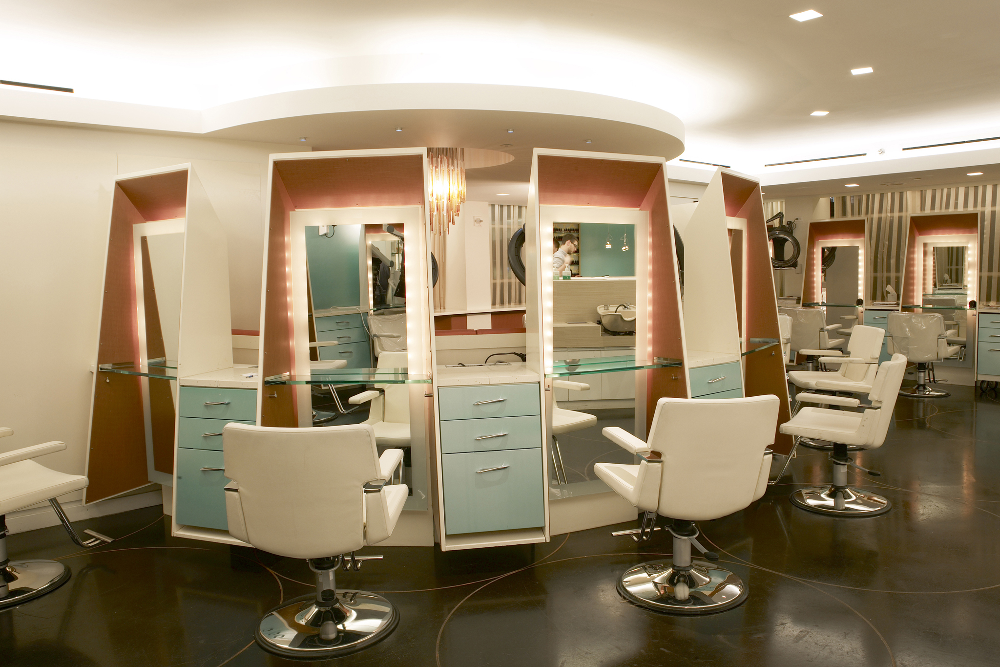 Hair Salons The best salons for hair color and highlights