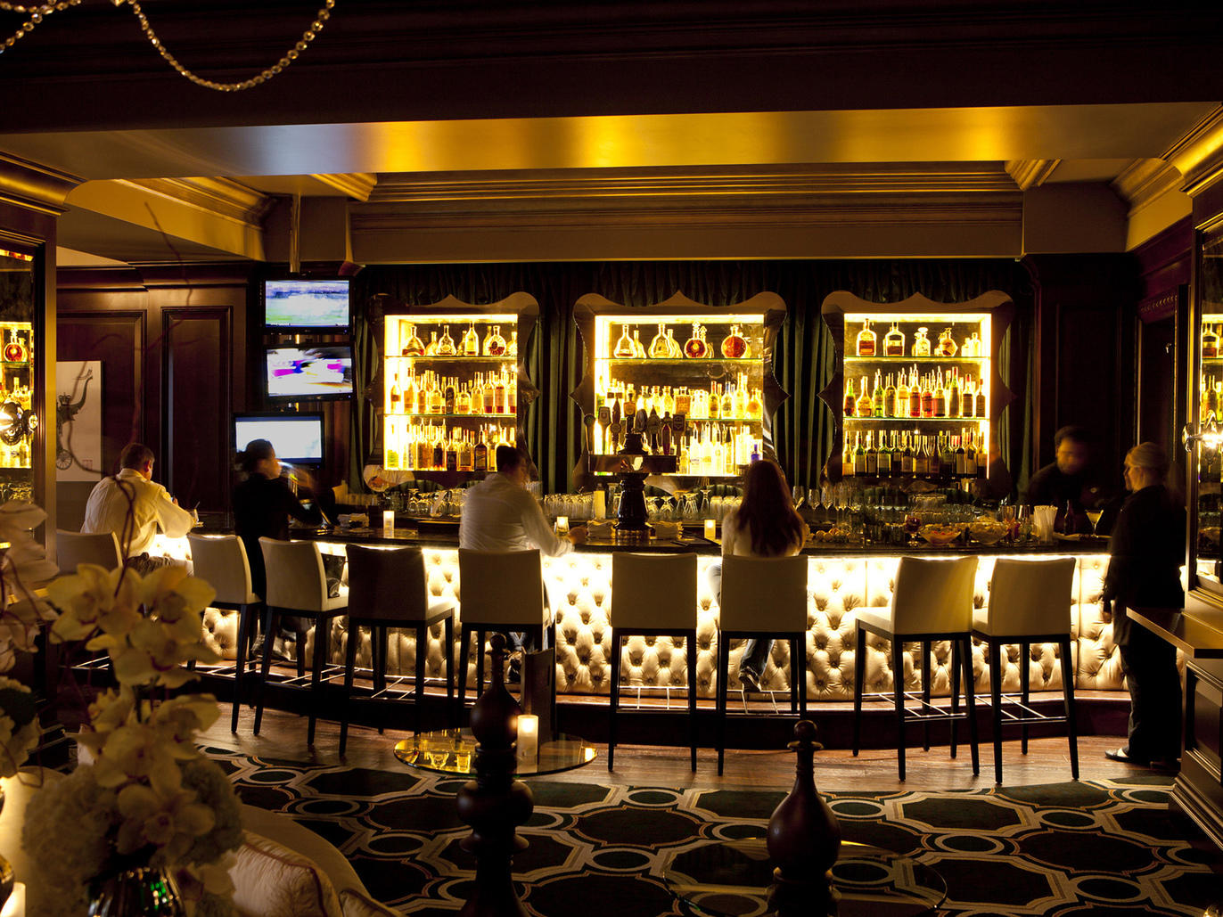 L.A.'s Best Hotel Bars and Classiest Lobby Lounges L.A.'s Best Hotel Bars and Classiest Lobby Lounges