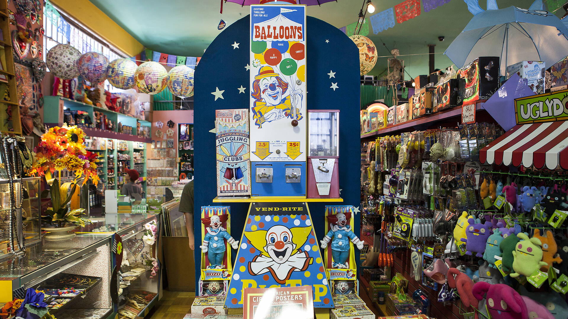 Wacko Soap Plant Shopping in Los Feliz, Los Angeles