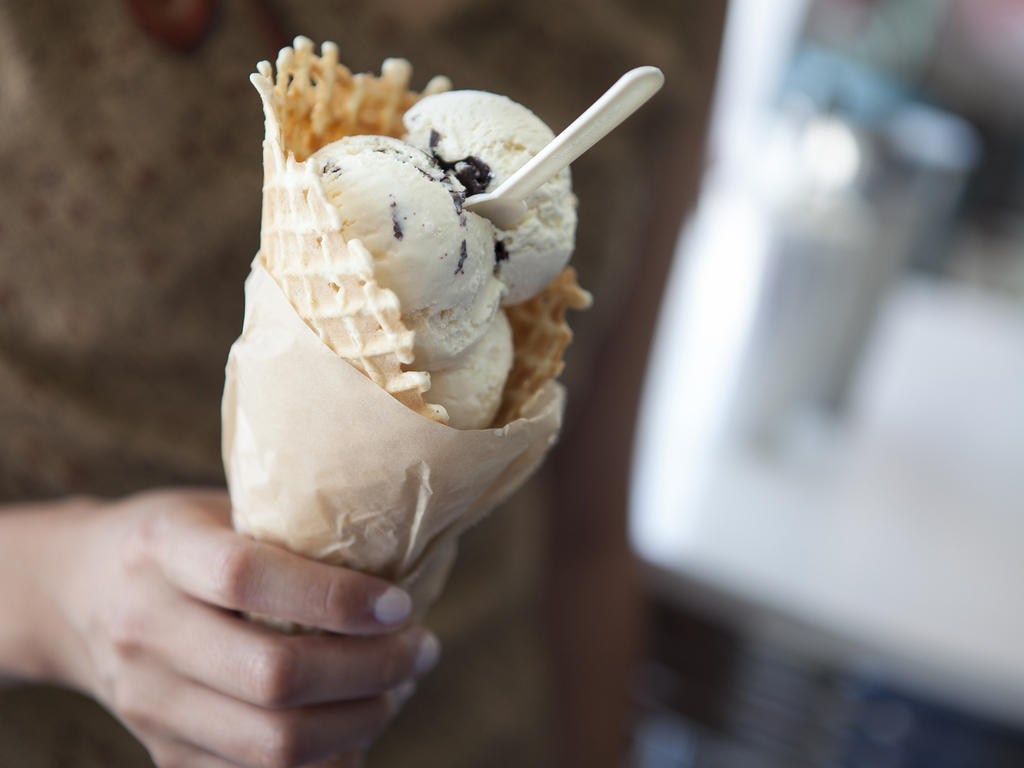 24 Best Ice Cream Shops in Los Angeles For Scoops, Pints and Cones