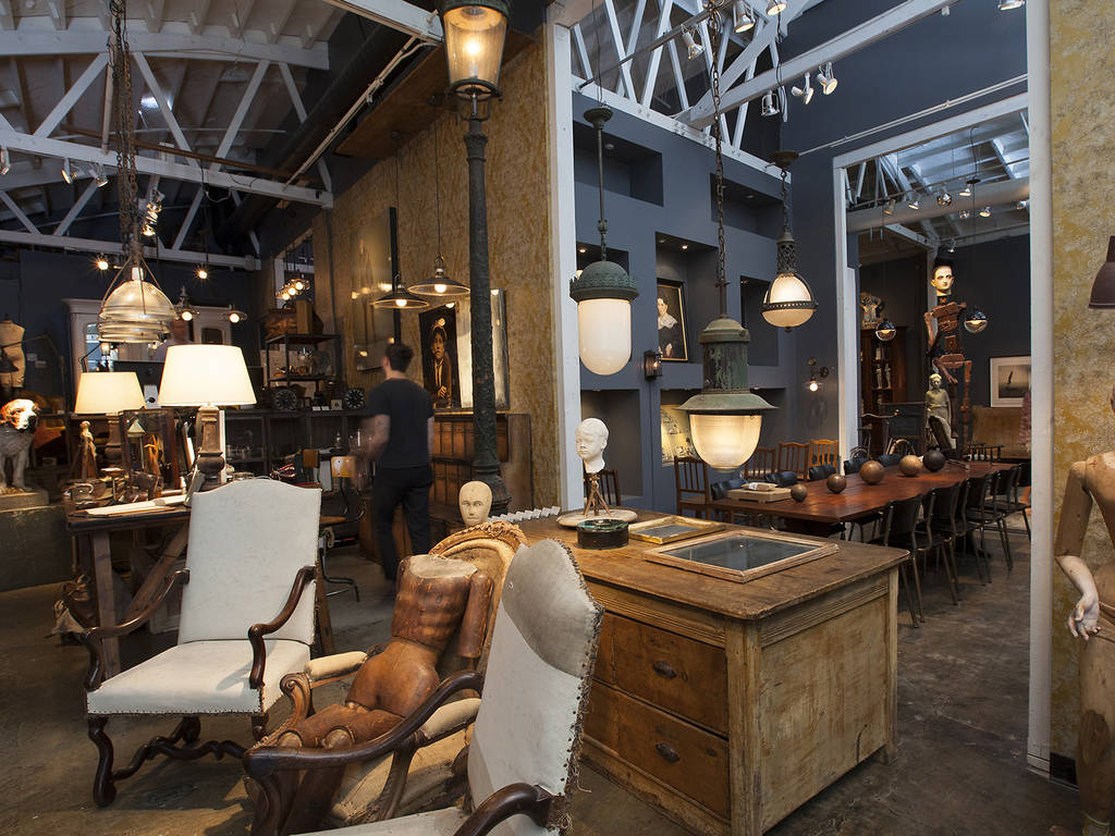 Best antique stores in Los Angeles for hidden gems