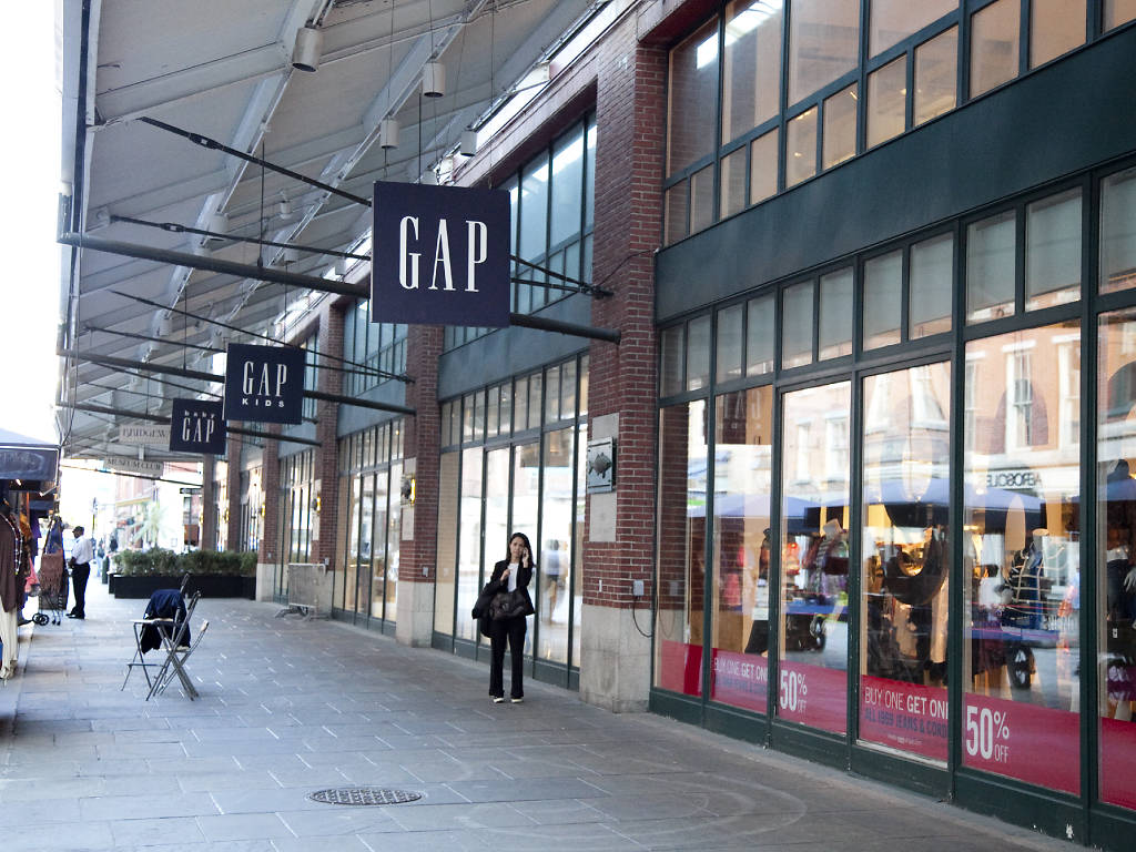 Chain stores in New York The best places for unisex basics