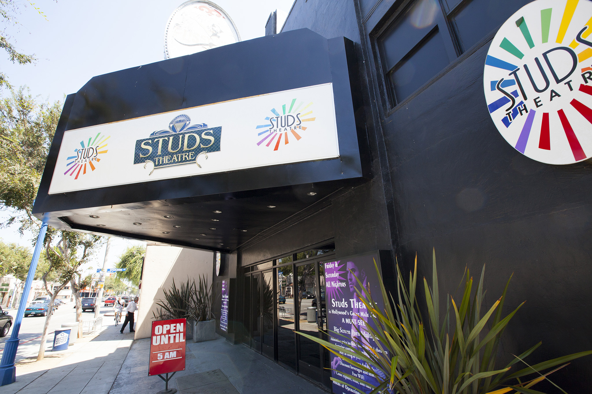 most popular gay bar in los angeles