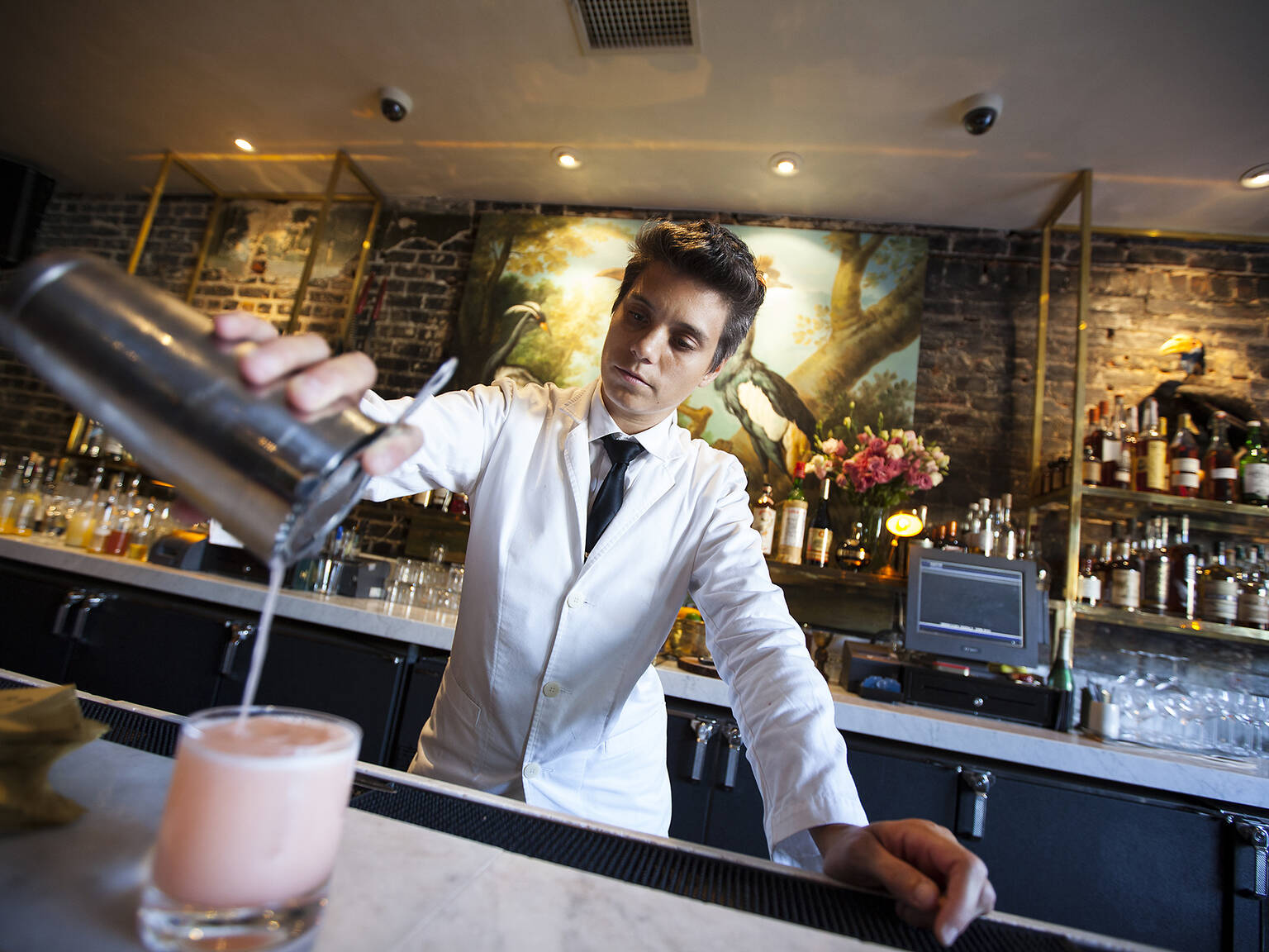 Best Silver Lake, Los Angeles Bars for Drinking