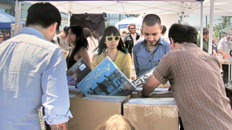 Brooklyn Flea Record Fair