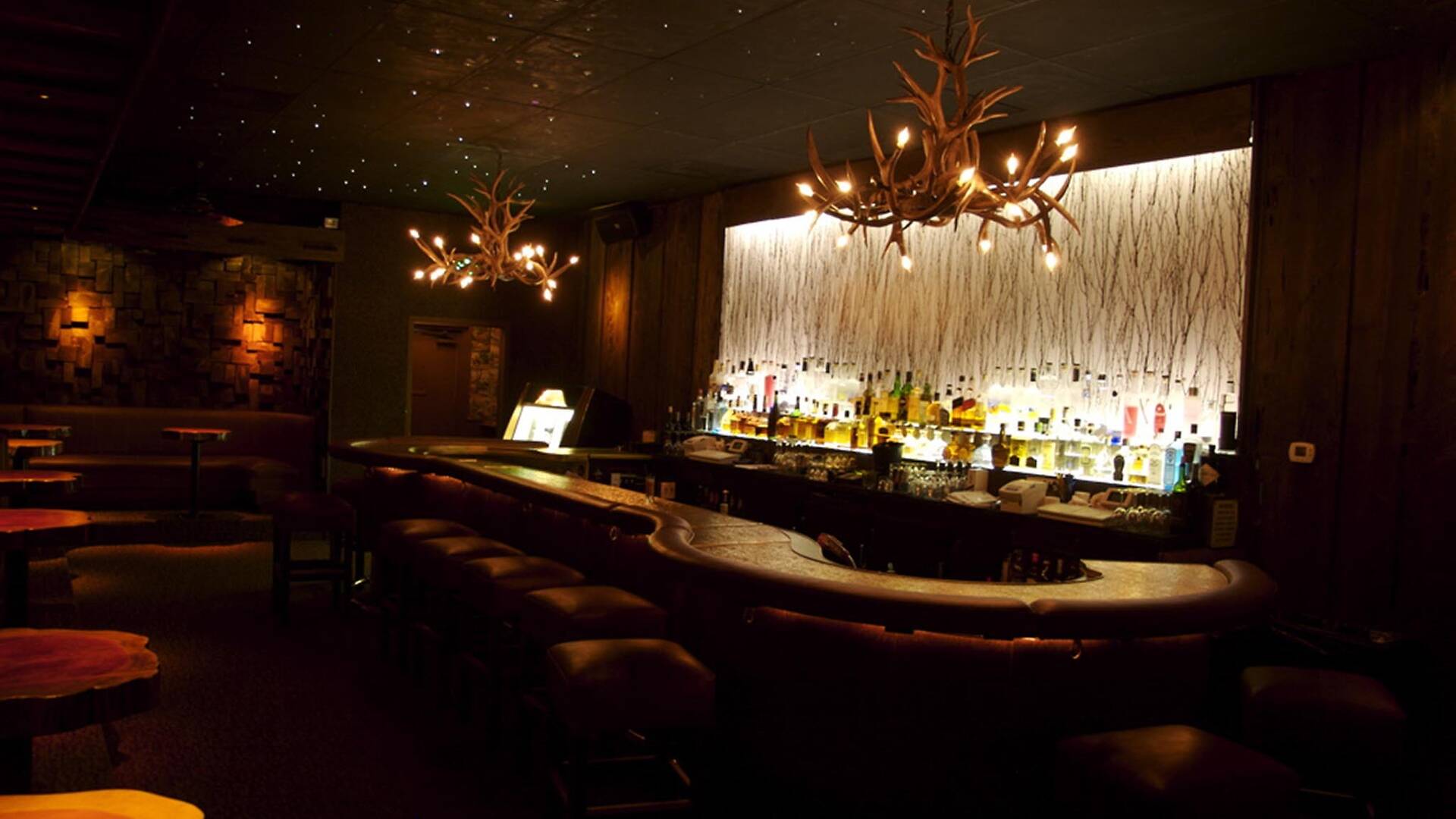 The Woods | Bars in Hollywood, Los Angeles