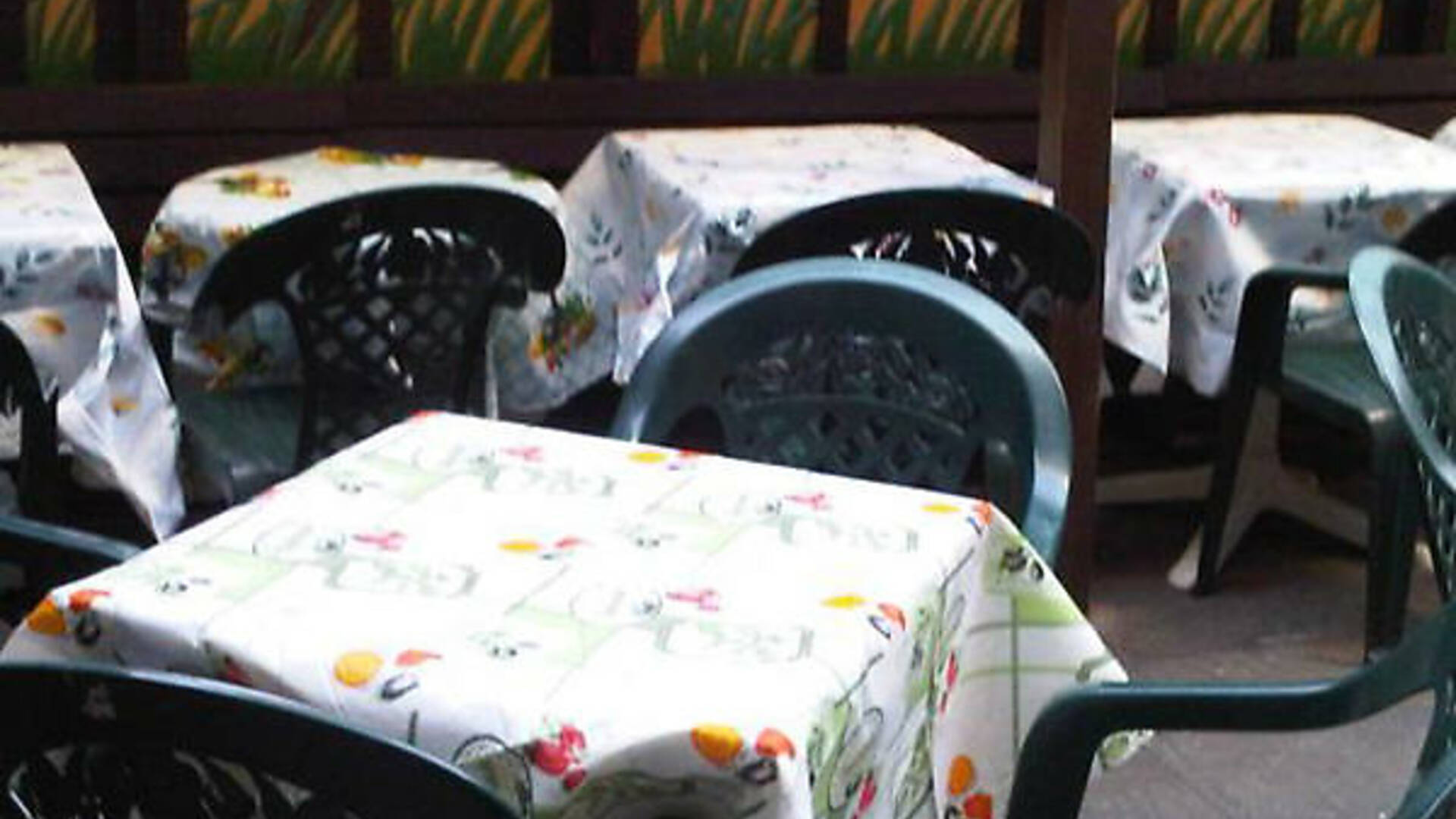 Late Night Spots Near Me in the City