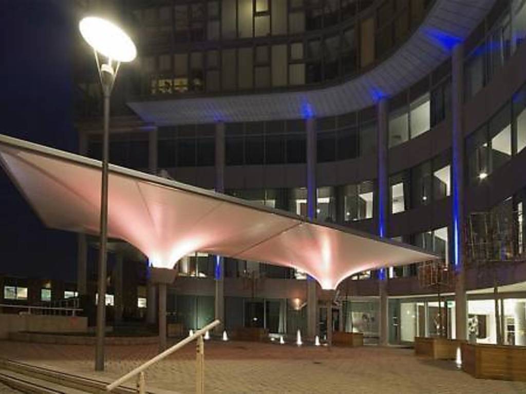 10 Fab Hotels With Jacuzzis and Hot Tubs in London Relax and unwind