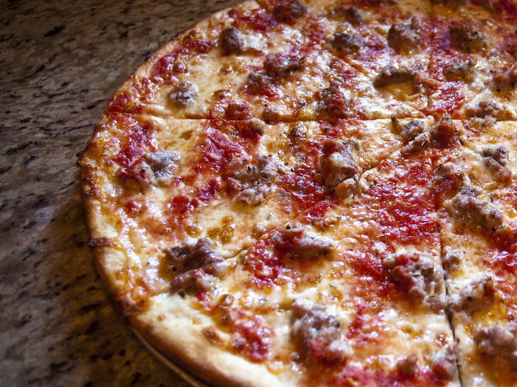 Legendary pizza restaurant Denino's to provide food service to