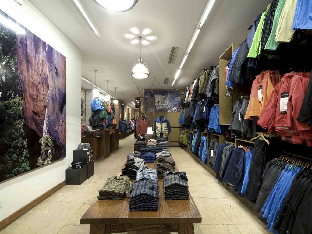 Best sporting goods stores in NYC for sports apparel and equipment