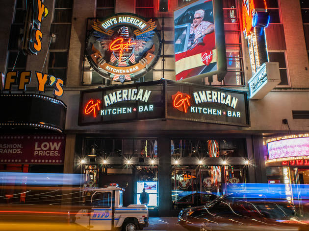 guy's american kitchen and bar in times square