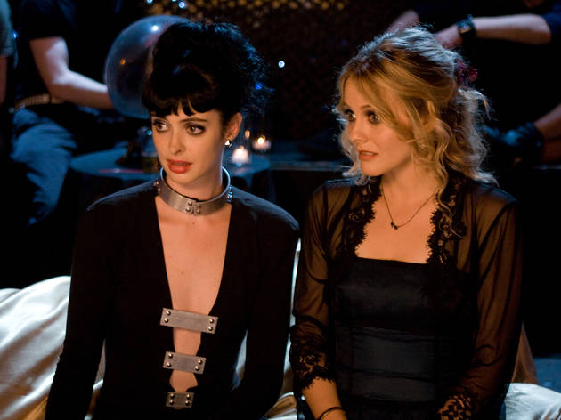 Vamps Krysten Ritter, left, and Alicia Silverstone in Vamps