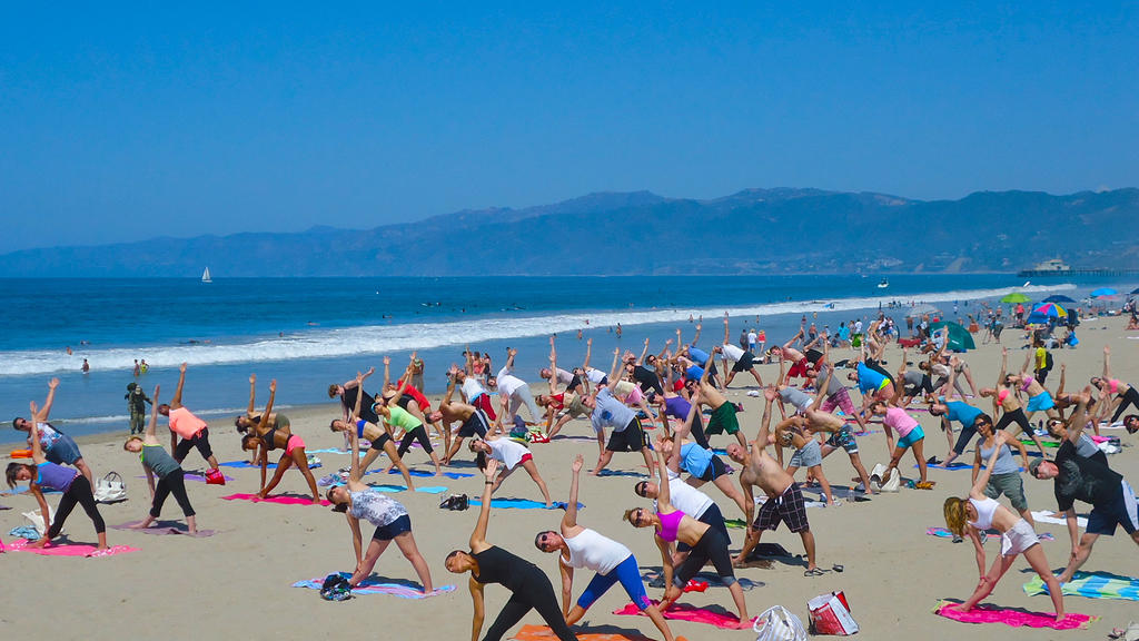 Beach Yoga with Brad Sports and fitness in Santa Monica, Los Angeles