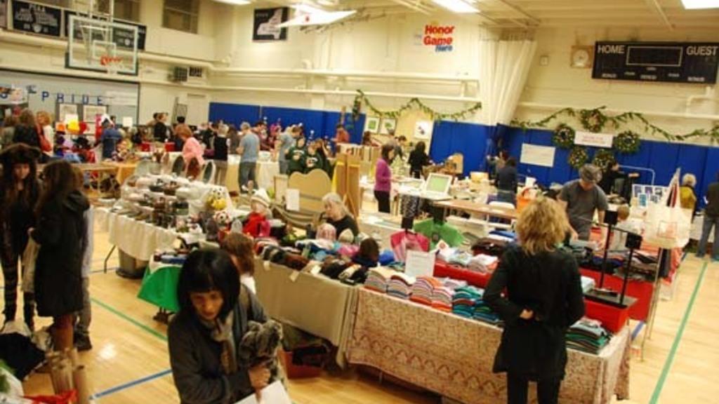 Holiday craft fairs in New York City