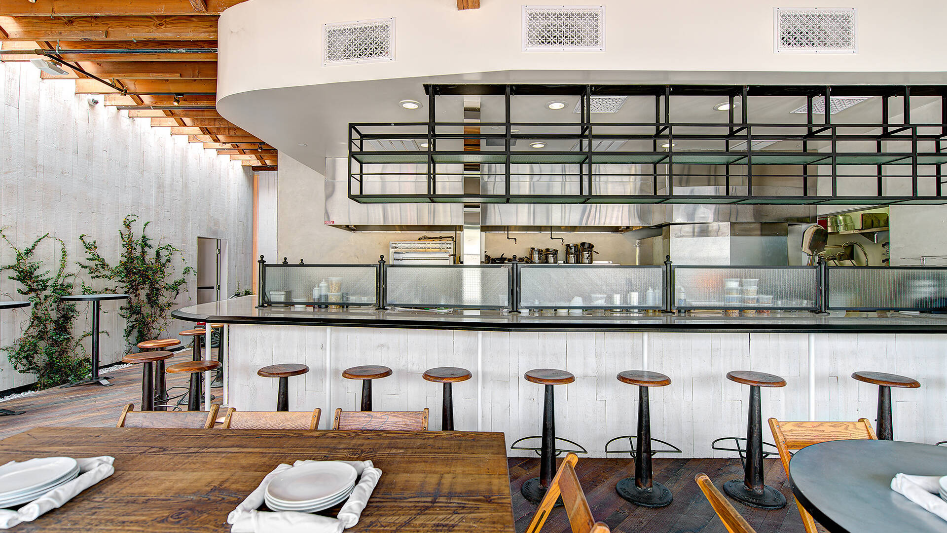 Laurel Hardware Restaurants in West Hollywood, Los Angeles