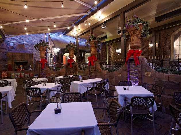 Eden Garden Bar And Grill Restaurants In Pasadena Los Angeles