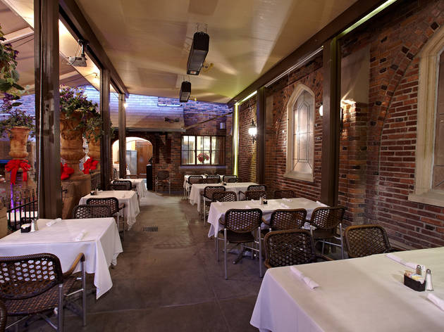 Eden Garden Bar And Grill Restaurants In Pasadena Los Angeles