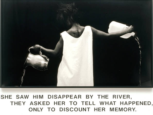 ('Waterbearer', 1986 / Courtesy de l’artiste, Salon 94, New York, et Galerie Nathalie Obadia, Paris-Bruxelles / © Lorna Simpson)