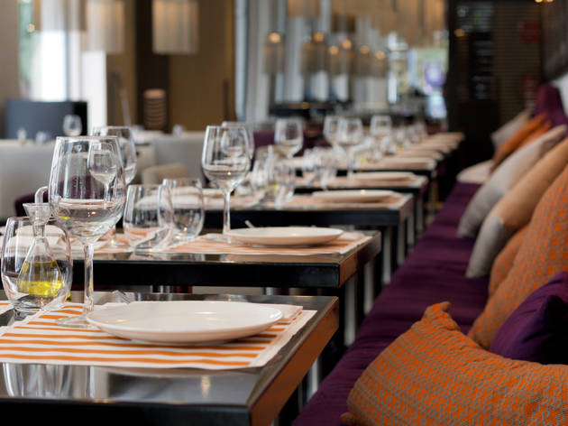 Restaurantnoves3.jpg Restaurantnoves3.jpg