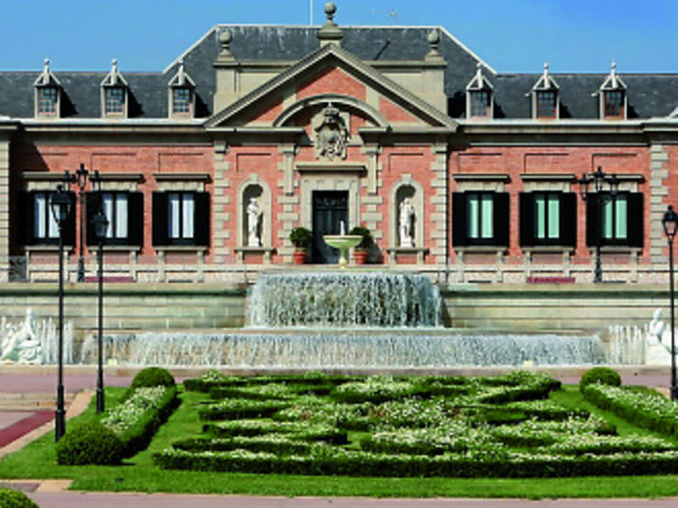 Han canviat el pany de la porta del Palauet Albéniz? 