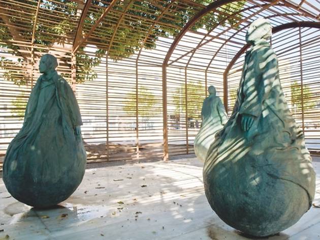 (Una habitació on sempre plou (configuracions urbanes) / 1992)