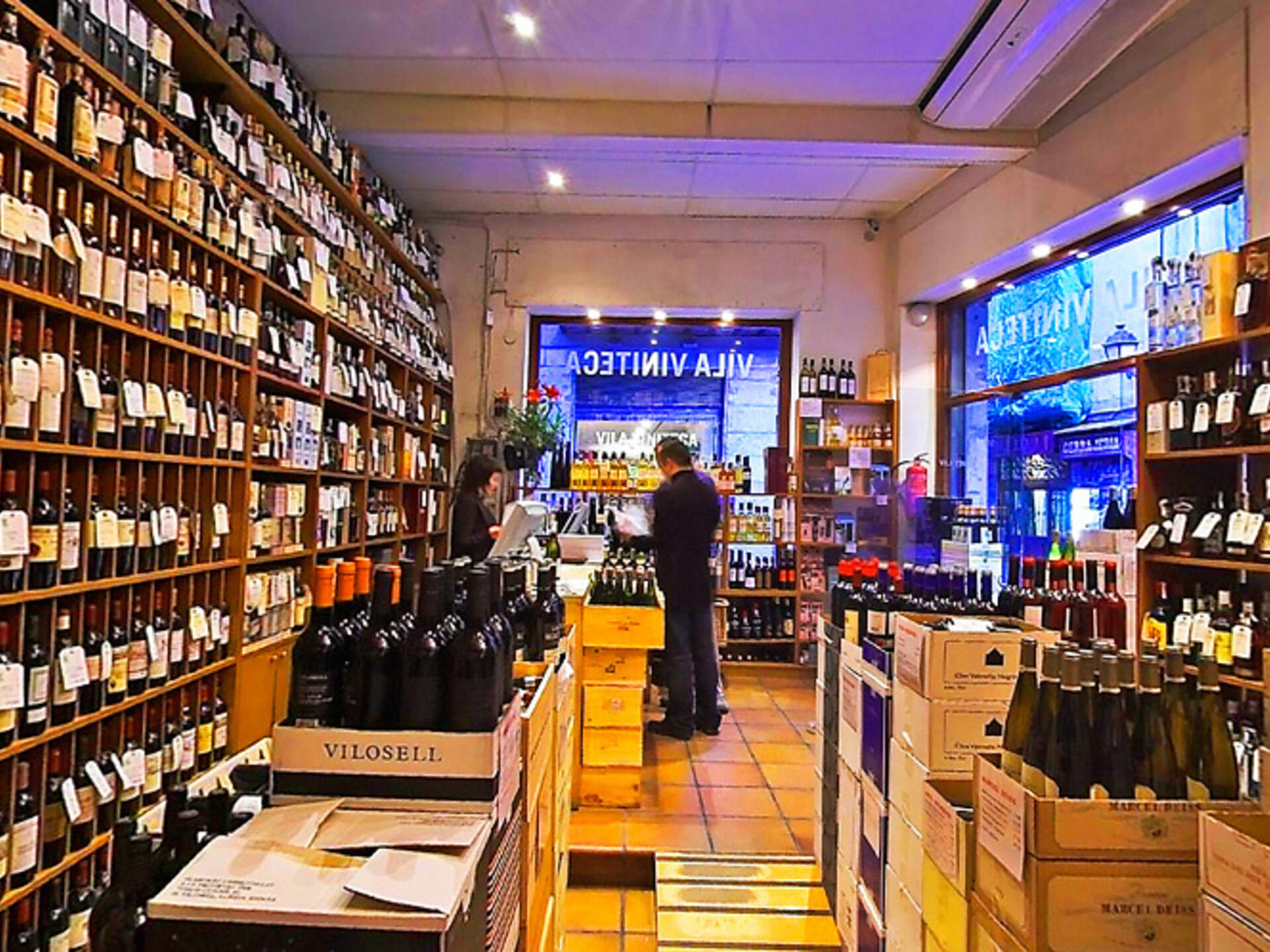 12 Best Barcelona Wine Bars Right Now