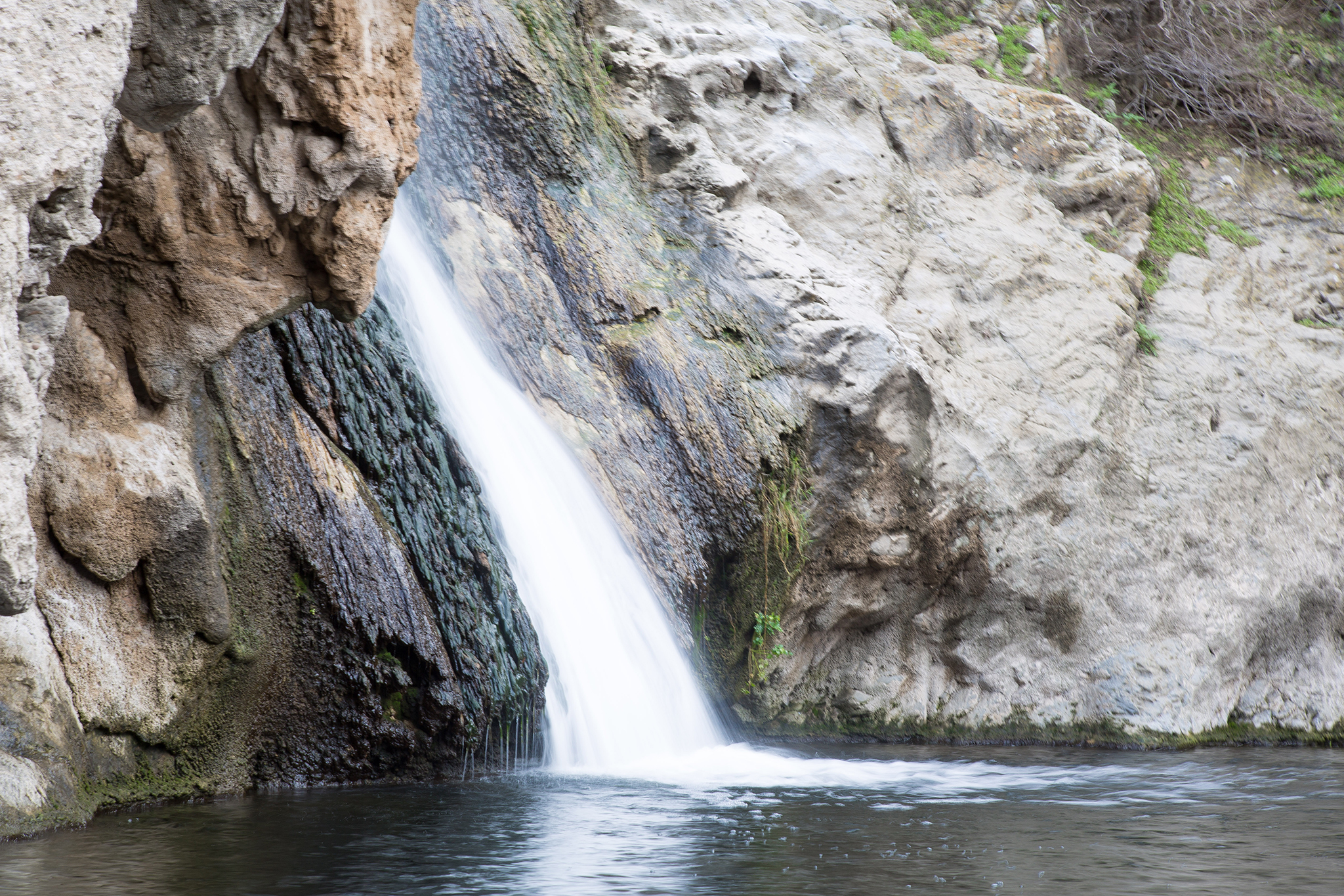 Hiking Trails In L A The Best Hikes With Waterfalls