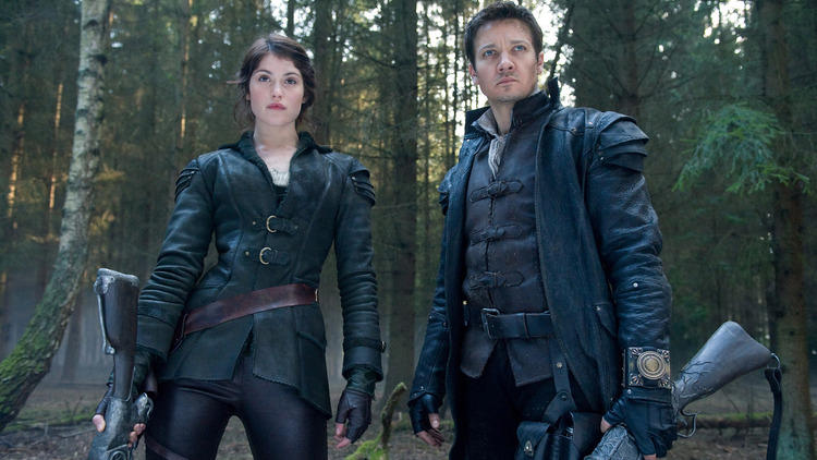 Gemma Arterton and Jeremy Renner in Hansel & Gretel: Witch Hunters